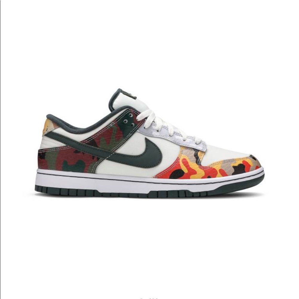 Nike Dunk Low SE ‘Sail Multi-Camo’